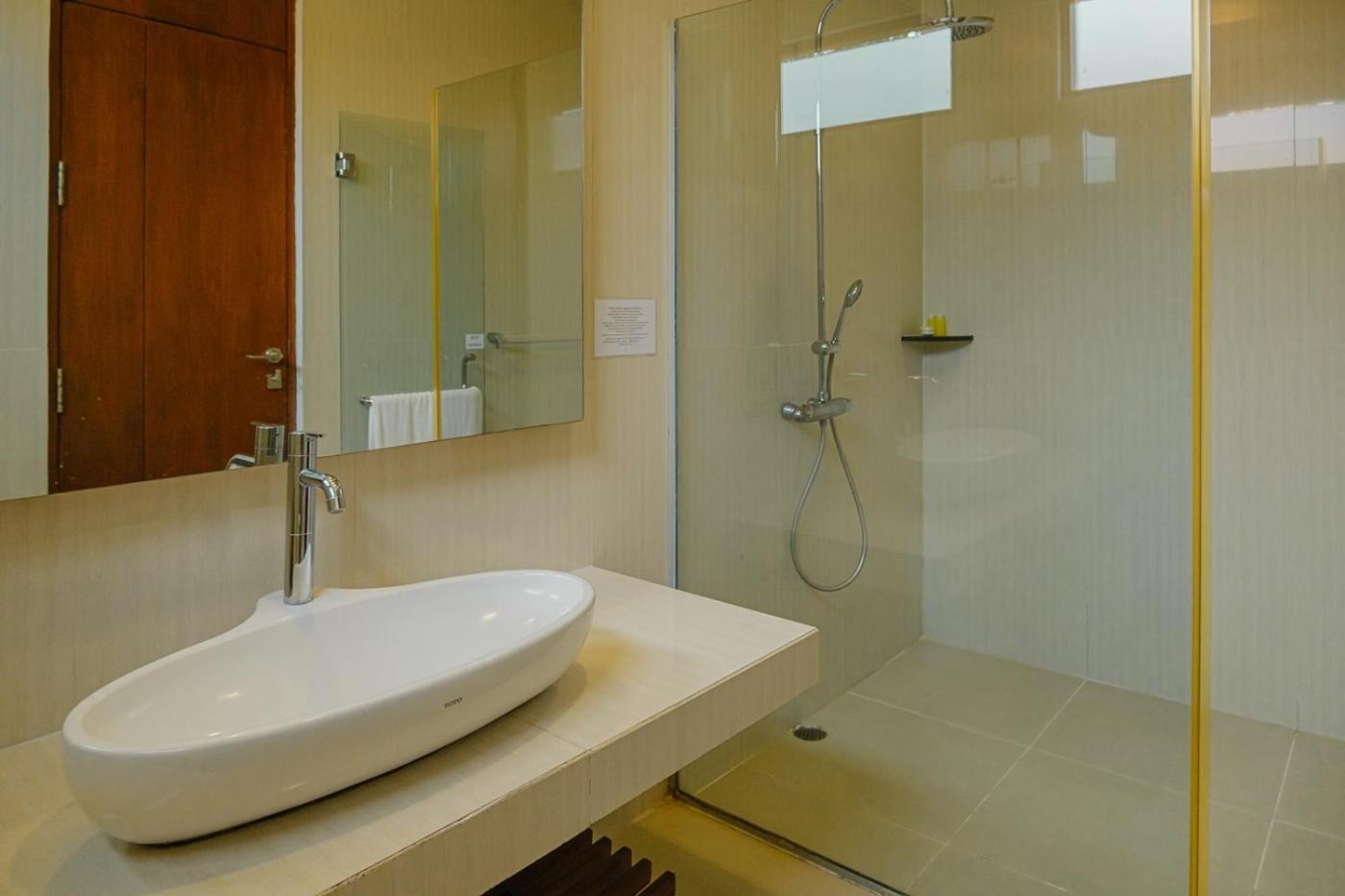 Oyama City View Villa 4 Bedrooms With A Private Swimming Pool บันดุง ภายนอก รูปภาพ
